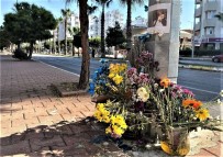 Scooter Faciasinda Hayatini Kaybeden Gençleri Arkadaslari Unutmadi