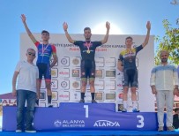 Torku Bisiklet Takimi Alanya'da Madalyalari Topladi