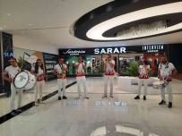 Tuna Life Center'da Cumhuriyet Bayrami Coskuyla Kutlandi