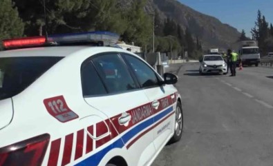 Aydin'da Jandarma Ekipleri Göz Açtirmiyor