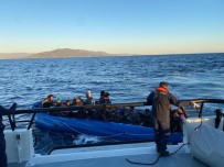 Ege Denizi Açiklarinda Göçmen Hareketliligi Açiklamasi 153 Göçmen Yakalandi, 68 Göçmen Kurtarildi