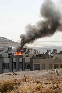 Sanliurfa'da Ev Yangini Korkuttu