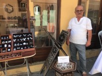 'Sedef Kakma' Sanatini Sergilemek Için Yüzlerce Kilometre Yol Geldi