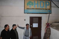 Diyarbakir HDP Il Binasina Mühür Vuruldu, Aileler Binanin Yikilmasini Istiyor