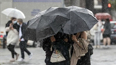Meteoroloji’den toz taşınımı ve sağanak yağış uyarısı: Olumsuzluklara karşı dikkatli olun