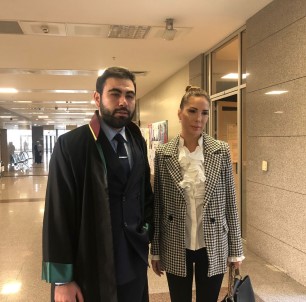 Tugba Özerk Tek Celsede Bosandi