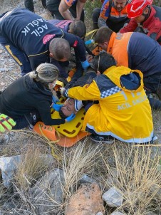 50 Metrelik Uçurumdan Yuvarlanmis Halde Bulundu