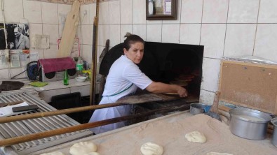 Esine Yardima Gitti Usta Oldu