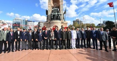 İstanbul'un kurtuluşunun 99. yıl dönümü kutlanıyor