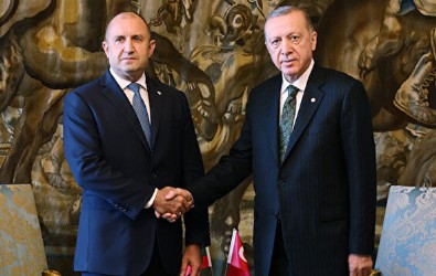 Prag'da yoğun diplomasi: Cumhurbaşkanı Erdoğan dünya liderleriyle görüştü