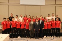 Artistik Cimnastik Dünya Kupasi Mersin'de Basliyor