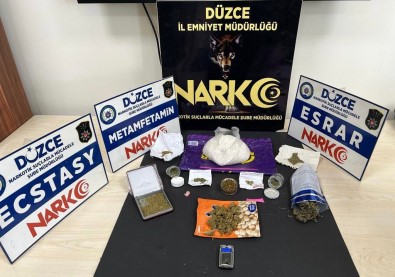 Düzce'ye Uyusturucu Getirirken Yakalandilar