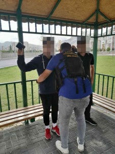 Narkotik Uygulamasinda 45 Kisi Sorgulandi