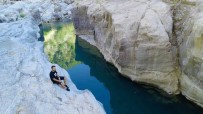 Sirnak'ta Gezicilerin Kesfettigi Doga Harikasi Kanyon, Turizme Kazandirilmayi Bekliyor