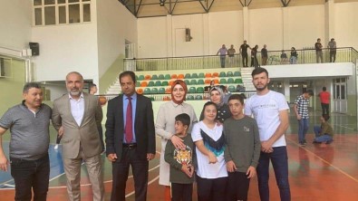 Özel Ögrencilere Özel Ilgi