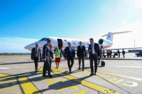 Bakan Çavusoglu Fransa'da