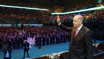 Cumhurbaşkanı Erdoğan'dan gençlere 2023 mesajı: Muhafazakar devrimcilerle 2023'ü başarıyla bitireceğiz
