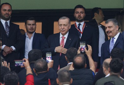 Cumhurbaşkanı Erdoğan Türkiye-Angola maçını izledi...
