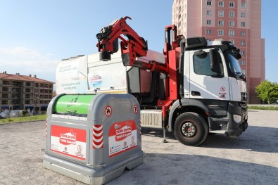 Ilkadim'a 3 Bin 750 Litrelik Çöp Konteynerleri