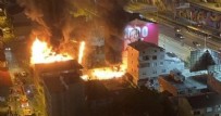 İstanbul Kadıköy'de bir binada patlama!