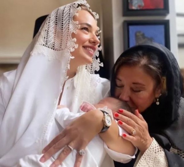 Seda Bakan mevlid okuttu