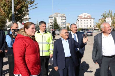 Baskan Büyükkiliç'tan Yol Yapim Çalismalarina Yakin Takip