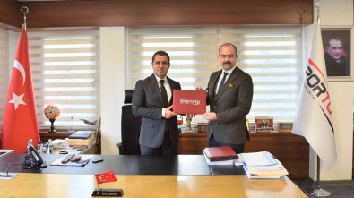 Baskan Volkan Kavakligil'den 50 Milyonluk Kapali Spor Salonu Yatirimi Müjdesi