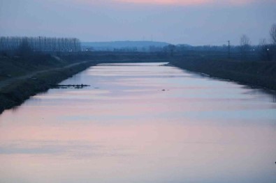 Edirnelilerin Korkulu Rüyalarini Tarihe Karistiran 'Kanal Edirne' Nehirlerde Taskin Kabusunu Önledi