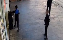 Flash Bellek Çalan Çocuk Güvenlik Kamerasina Yansidi