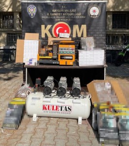 Kayseri Polisi Kaçakçilara Geçit Vermedi