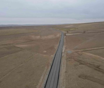 Konya Büyüksehir'den Yunak'a Yüksek Standartli Mahalle Yollari