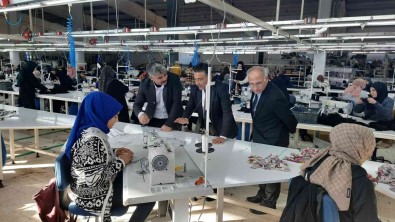 Mesleki Egitim Merkezi Ögrencileri Üretmeye Devam Ediyor