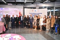 Tuzla'ya Yeni Atanan Ögretmenler Aksam Yemeginde Bir Araya Geldi