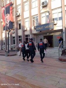 12 Yil Hapis Cezasi Bulunan Sahis Kusadasi'nda Yakalandi