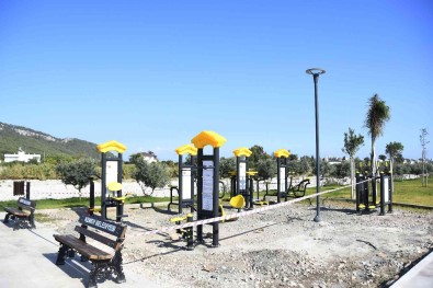 Baskan Topaloglu Açiklamasi 'Kemer Halkina Ilk Günkü Heyecanla Hizmet Etmeye Devam Ediyoruz'