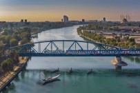 Fotograf Sanatçisi Bozkaya Iki Ödül