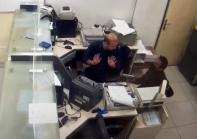 Gaziantep'teki PTT Soygununun Görüntüleri Ortaya Çikti