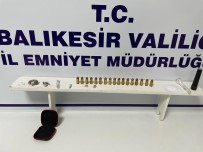 Balikesir'de Gözaltina Alinan 50 Sahistan 25'I Tutuklandi