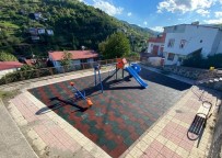 Canik'te Parklar Çocuklar Için Hazir