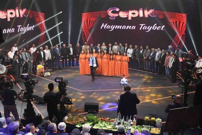 TRT Kürdi Çepik (Alkis) Programi Aydin Aydin Ile Rekora Kosuyor