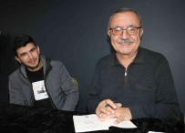 Sükrü Erbas Van'da Siir Severlerle Bulustu