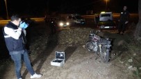 Yedieminden Motosiklet Çaldilar, Satmaya Kalkisinca Yakalandilar