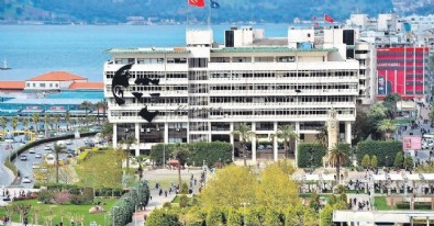 Büyükşehir şirketleri kara deliğe dönüştü!