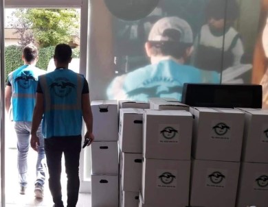5 Yilda 15 Bin Erzak Kolisi Dertlere Derman Oldu