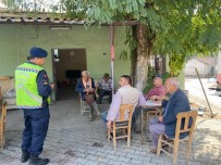 Aydin'da Traktör Sürücülerine Jandarmadan Egitim