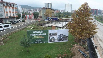 Kibar Açiklamasi  'Gençlerimize 120 Milyon TL Üzerinde Yatirim Yapiyoruz'