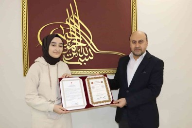 LGS Sampiyonuna Hafizlik Belgesi