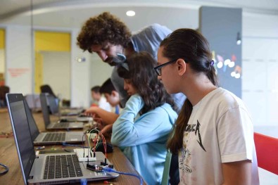 BSH Türkiye'nin 'Bi' Fikrim Var' Yarismasina Yogun Ilgi