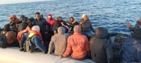 Ege Denizi'nde 63 Göçmen Yakalandi, 33 Göçmen Kurtarildi