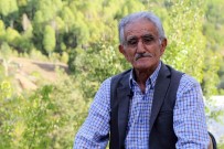 Hem Okuyor, Hem Yaziyor, Hem Yapiyor, Hem Çaliyor